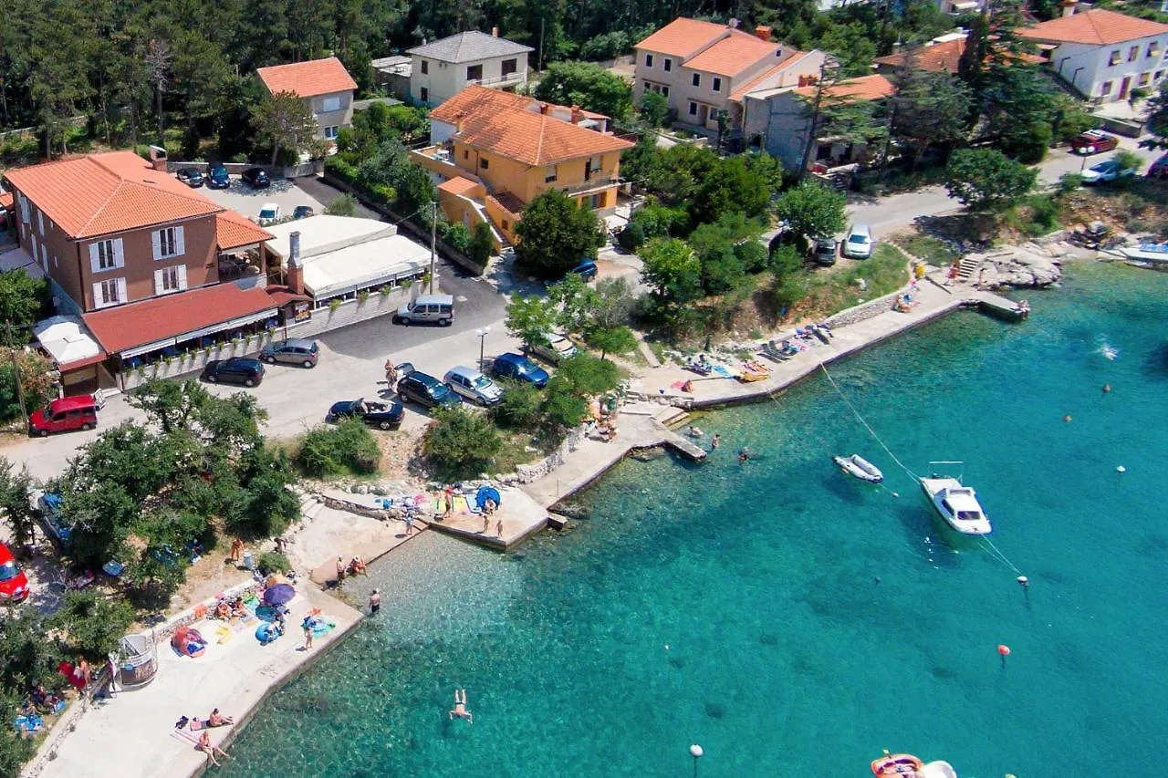 Apartments By The Sea Silo, Krk - 18731 Croatia
